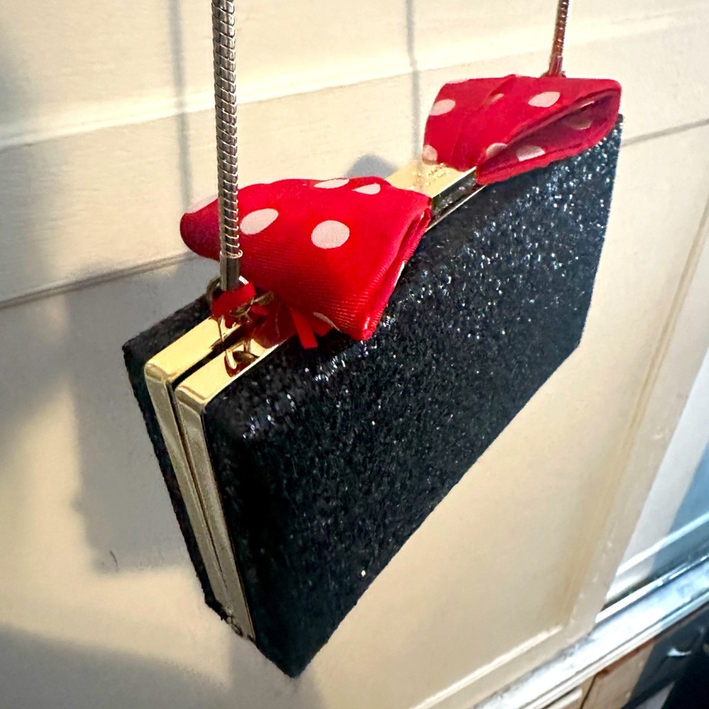 kate spade | minnie mouse minnie bow clasp